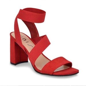 NWOT Unisa Red Strappy Block Heel Sandals